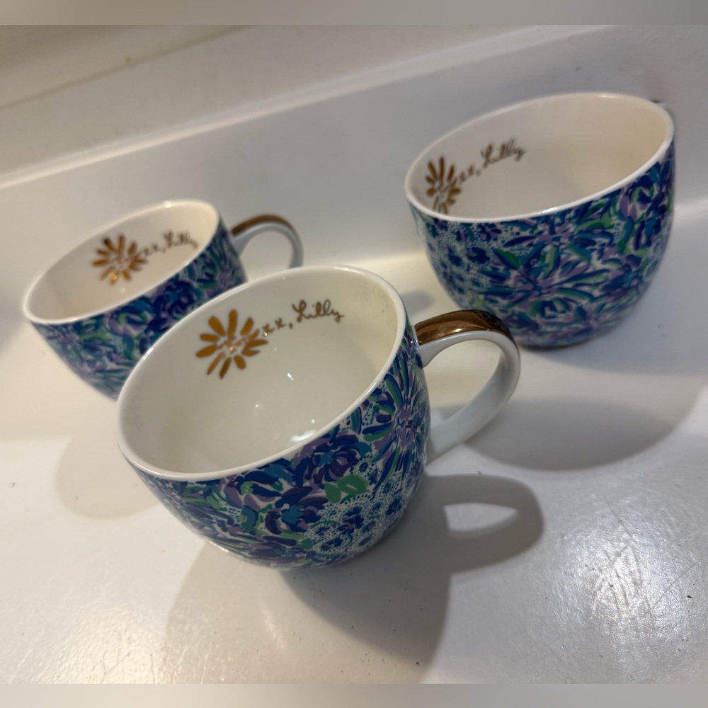 Lilly Pulitzer CERAMIC MUGS
Set of 4 blue green floral